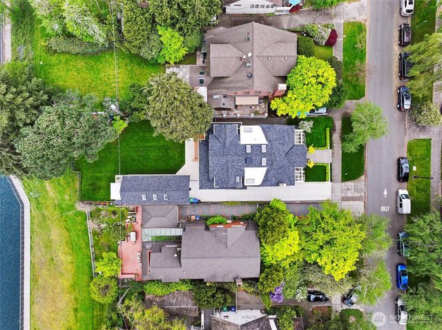 1852 E Shelby Street, Seattle, WA 98112