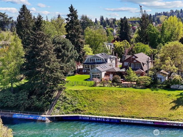 1852 E Shelby Street, Seattle, WA 98112