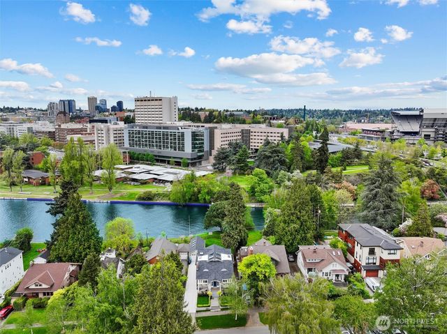 1852 E Shelby Street, Seattle, WA 98112