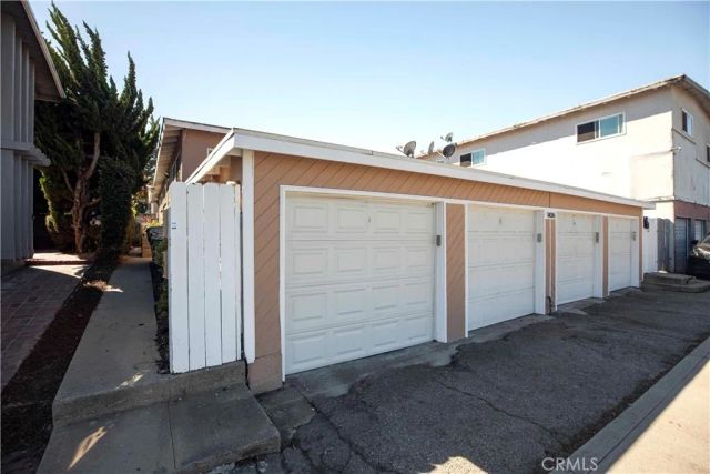 1426 Manhattan Beach, Manhattan Beach, CA 90266