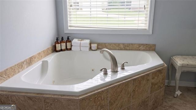 1055 Riverside Walk Crossing, Sugar Hill, GA 30518