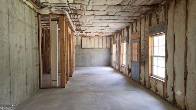 1055 Riverside Walk Crossing, Sugar Hill, GA 30518