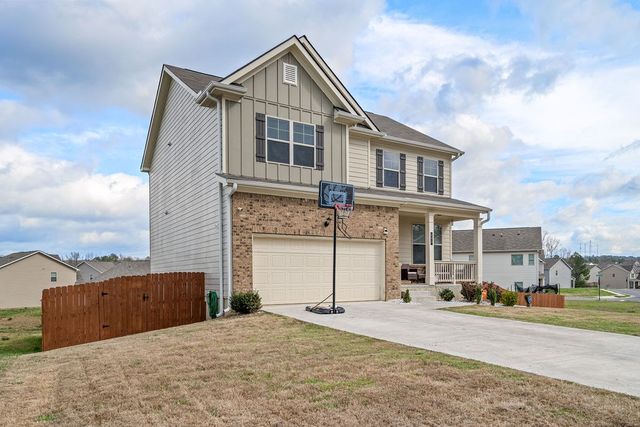 403 McGinnis Circle, Calhoun, GA 30701