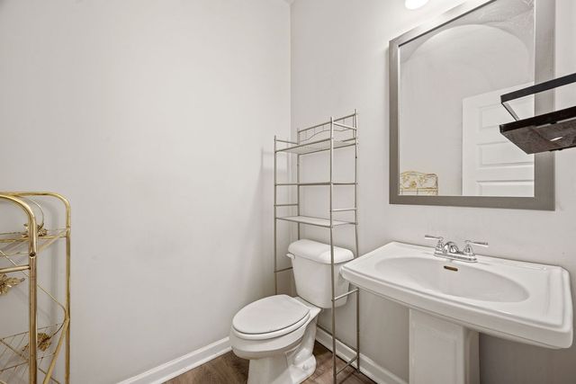 403 McGinnis Circle, Calhoun, GA 30701