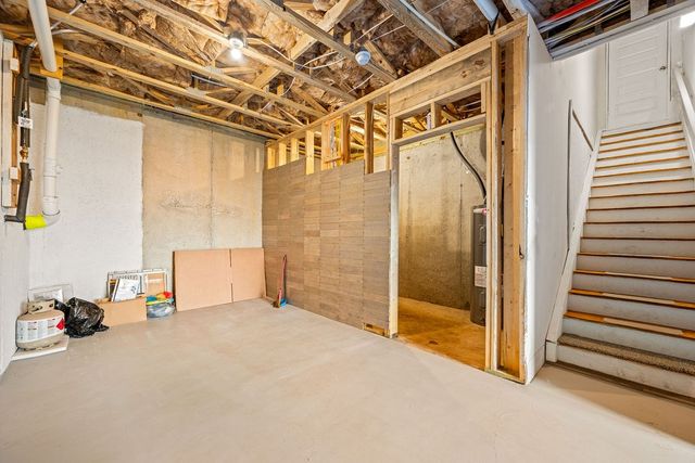 403 McGinnis Circle, Calhoun, GA 30701