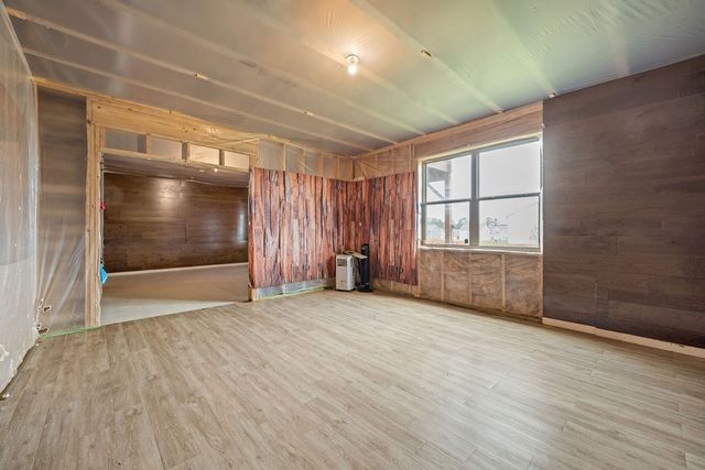 403 McGinnis Circle, Calhoun, GA 30701