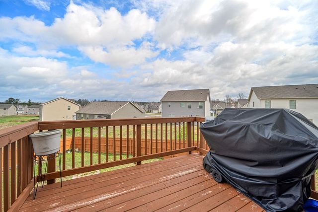 403 McGinnis Circle, Calhoun, GA 30701