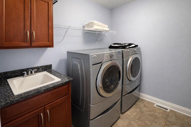 17950 Fountain Circle, Orland Park, IL 60467