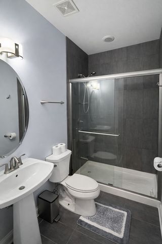 17950 Fountain Circle, Orland Park, IL 60467