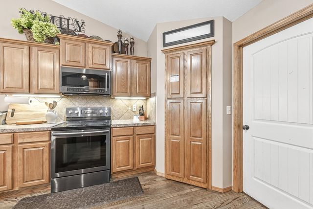3590 N Forest Ridge, Wichita, KS 67205