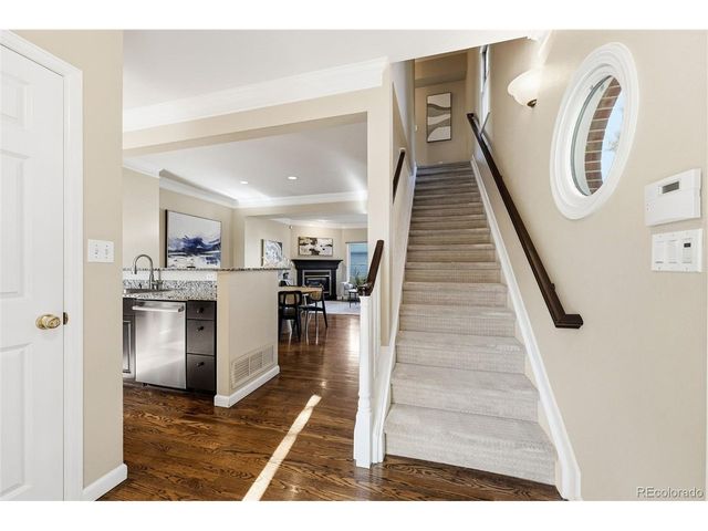 944 Ivanhoe St, Denver, CO 80220