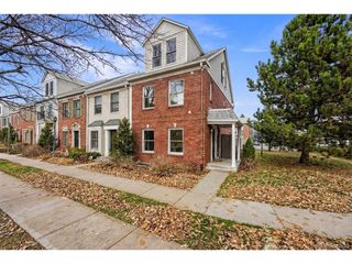 944 Ivanhoe St, Denver, CO 80220