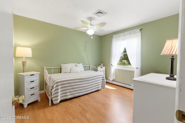 224 Steering Lane, Manahawkin, NJ 08050
