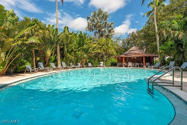 1300 Gulf Shore BLVD N 505, Naples, FL 34102