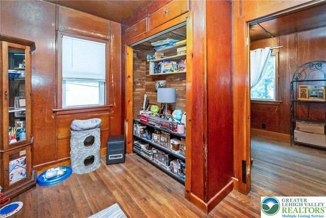2118 Edgewood Avenue, Palmer Twp, PA 18045
