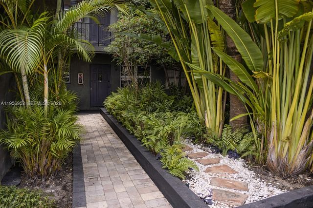 1100 NE 9th Ave 303, Fort Lauderdale, FL 33304