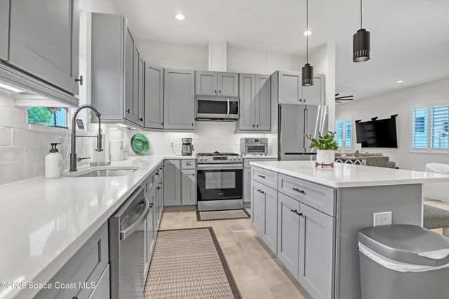 2188 Country Club Road, Melbourne, FL 32901