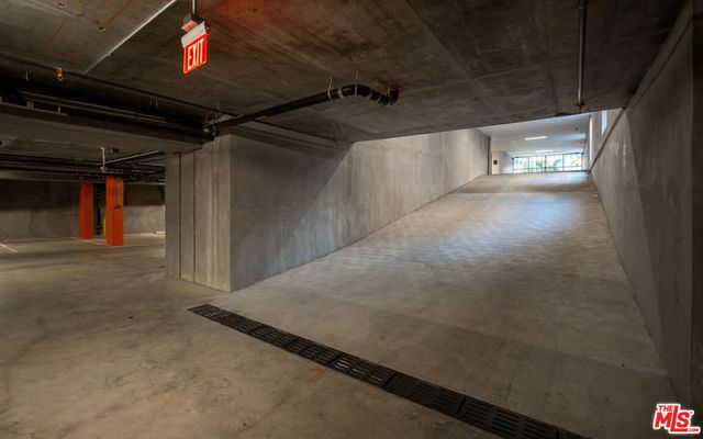 1264 N Harper Avenue 205, West Hollywood, CA 90046