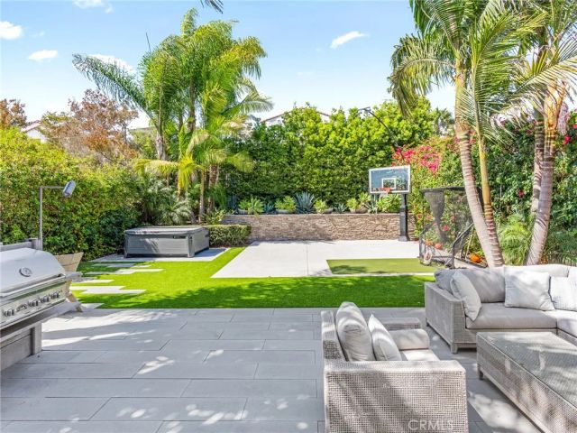 701 W Maple, El Segundo, CA 90245