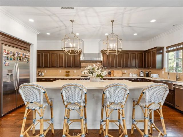 701 W Maple, El Segundo, CA 90245
