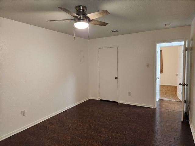 417 Wallace Drive, Crowley, TX 76036