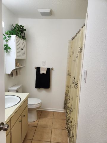 417 Wallace Drive, Crowley, TX 76036