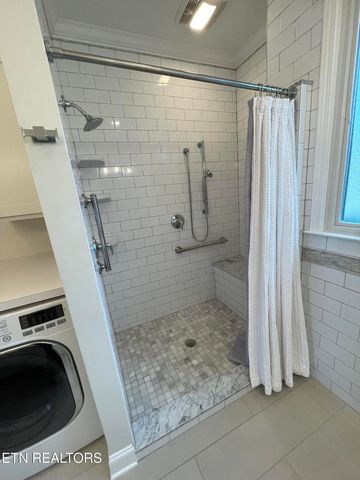 219 Tuhdegwa Lane, Loudon, TN 37774