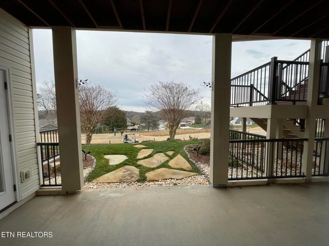 219 Tuhdegwa Lane, Loudon, TN 37774