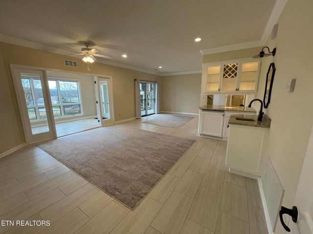 219 Tuhdegwa Lane, Loudon, TN 37774