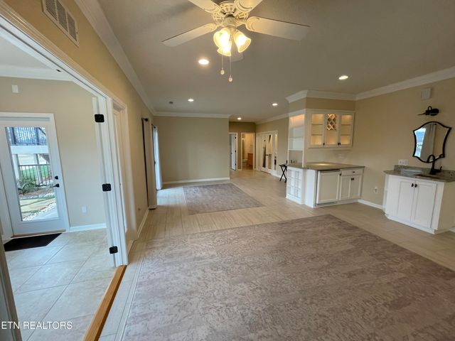 219 Tuhdegwa Lane, Loudon, TN 37774