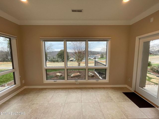 219 Tuhdegwa Lane, Loudon, TN 37774