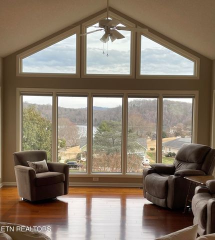 219 Tuhdegwa Lane, Loudon, TN 37774