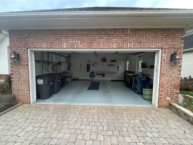 219 Tuhdegwa Lane, Loudon, TN 37774