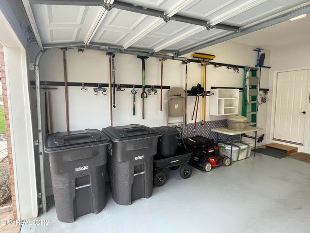 219 Tuhdegwa Lane, Loudon, TN 37774