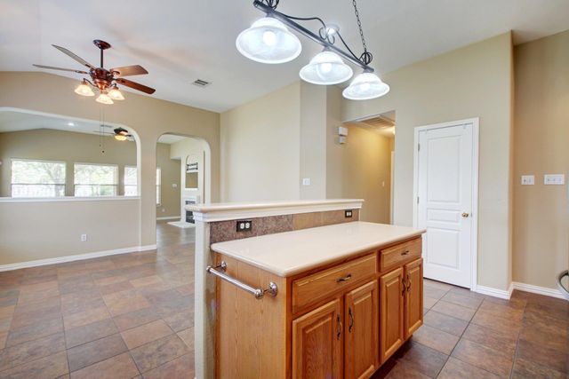 904 Black Canyon ST, Pflugerville, TX 78660