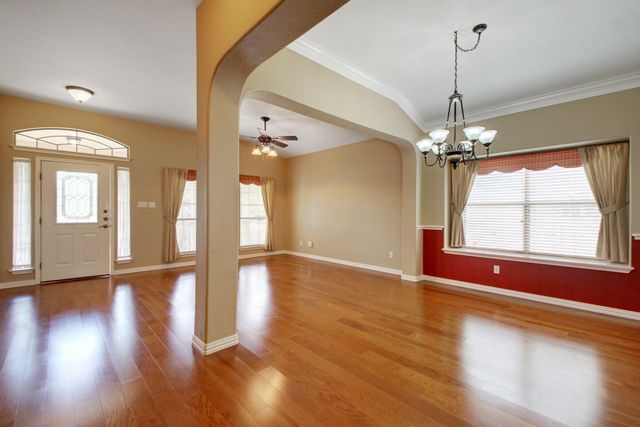 904 Black Canyon ST, Pflugerville, TX 78660