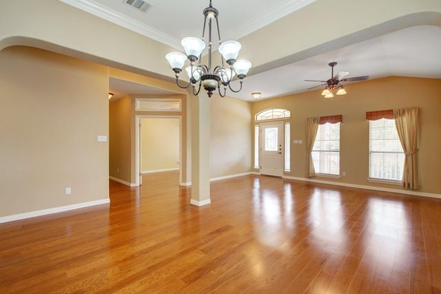 904 Black Canyon ST, Pflugerville, TX 78660