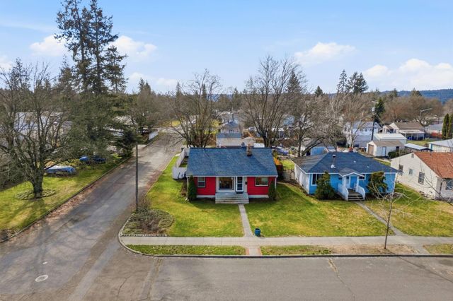 3303 W Walton Ave, Spokane, WA 99205