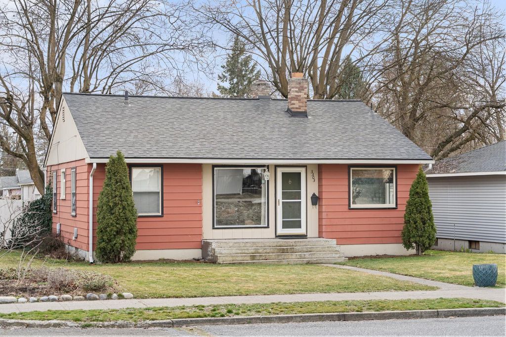 3303 W Walton Ave, Spokane, WA 99205