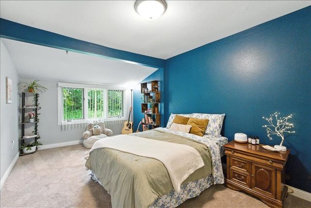 W9354 Oakland Road, Cambridge, WI 53523