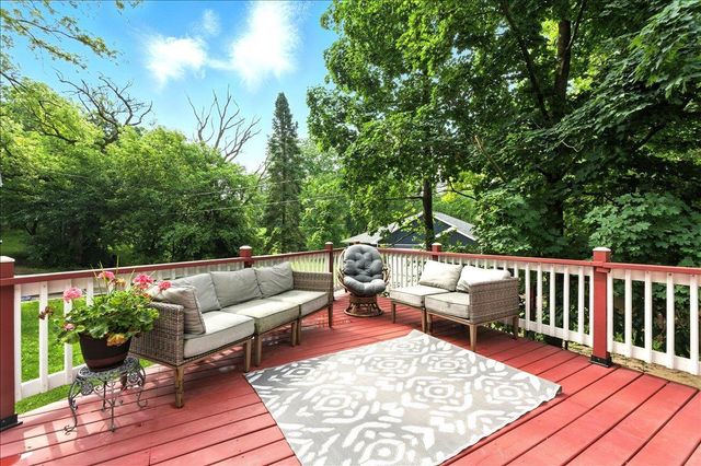 W9354 Oakland Road, Cambridge, WI 53523