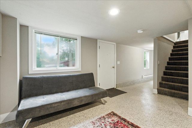 W9354 Oakland Road, Cambridge, WI 53523