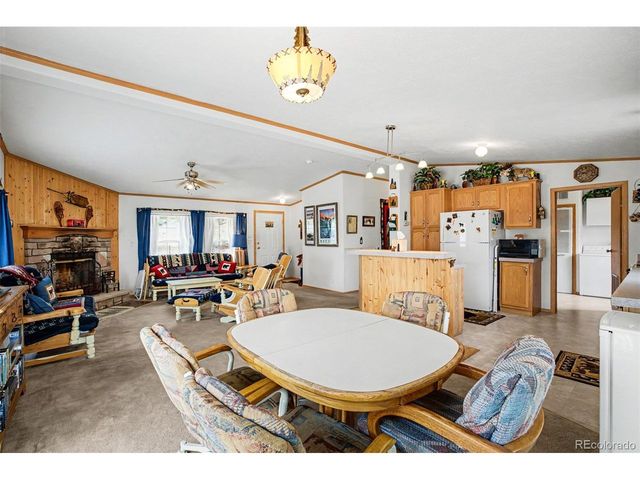 412 Bordenville Ct, Jefferson, CO 80456