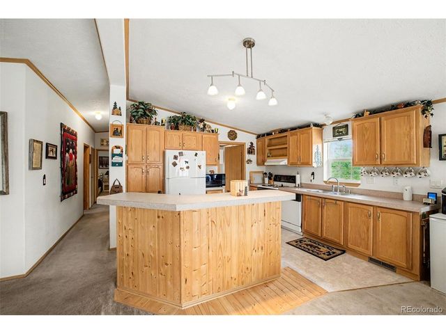 412 Bordenville Ct, Jefferson, CO 80456