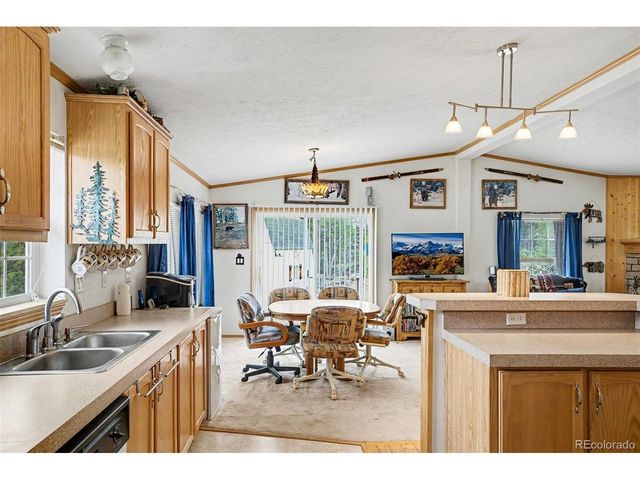 412 Bordenville Ct, Jefferson, CO 80456
