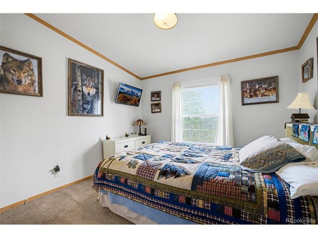 412 Bordenville Ct, Jefferson, CO 80456