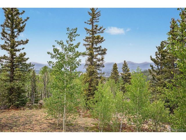 412 Bordenville Ct, Jefferson, CO 80456