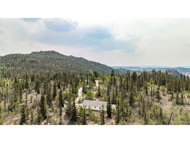 412 Bordenville Ct, Jefferson, CO 80456