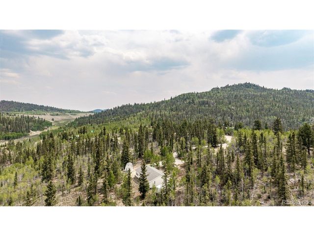 412 Bordenville Ct, Jefferson, CO 80456