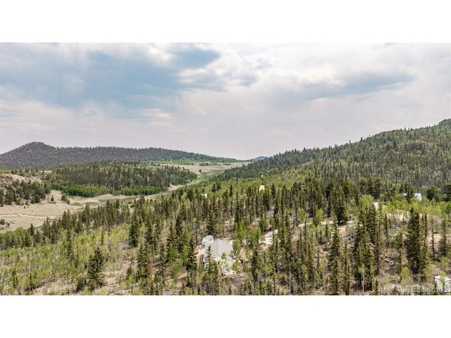 412 Bordenville Ct, Jefferson, CO 80456